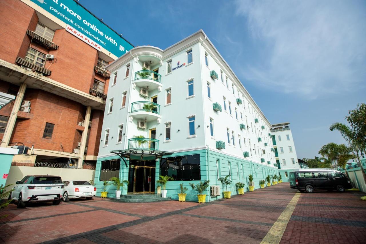 Apartment 79 Hotel & Suite Ikeja Esterno foto